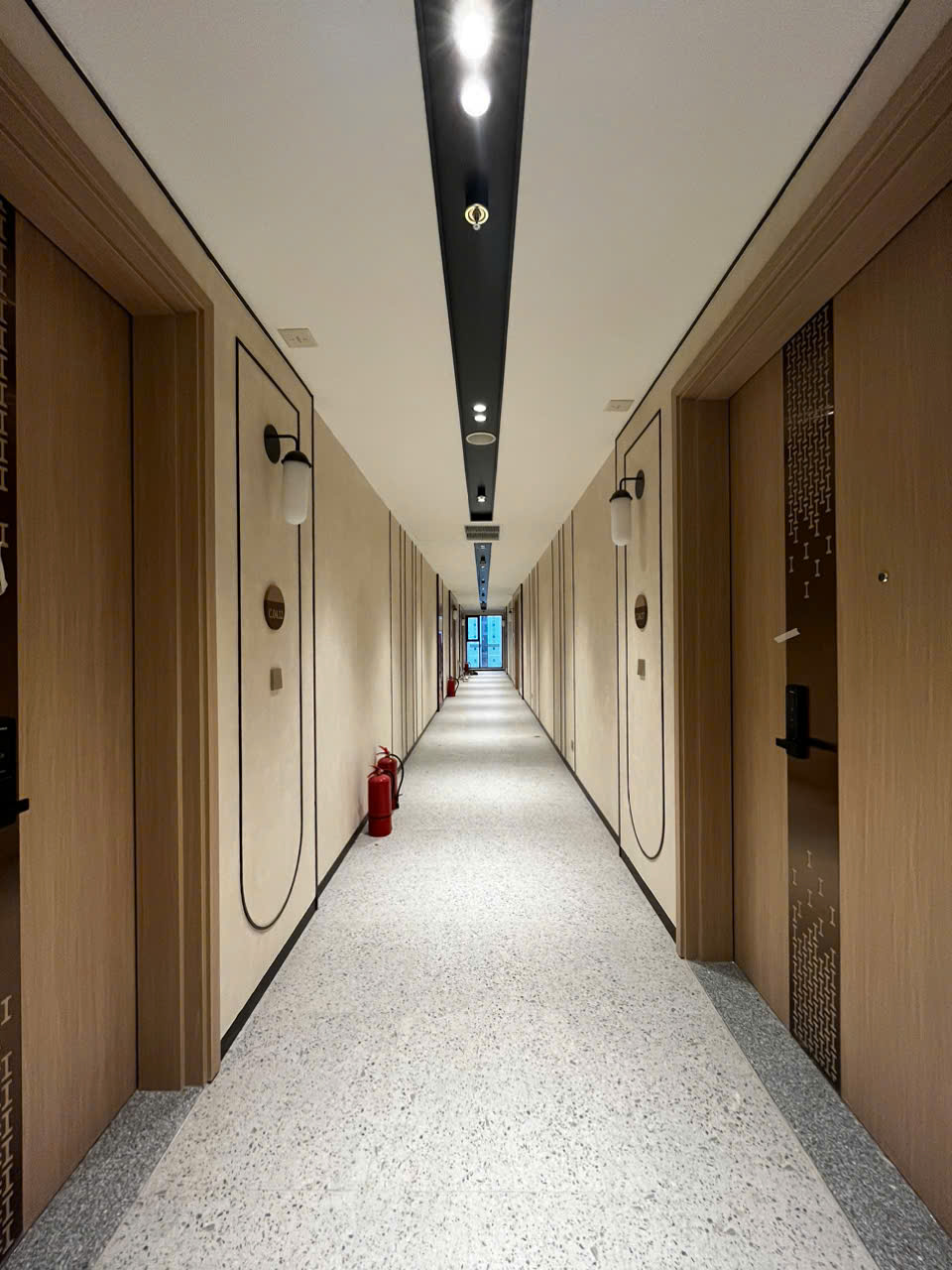 Thi công inox trang trí dự án VinHomes Grand Park - ảnh chính
