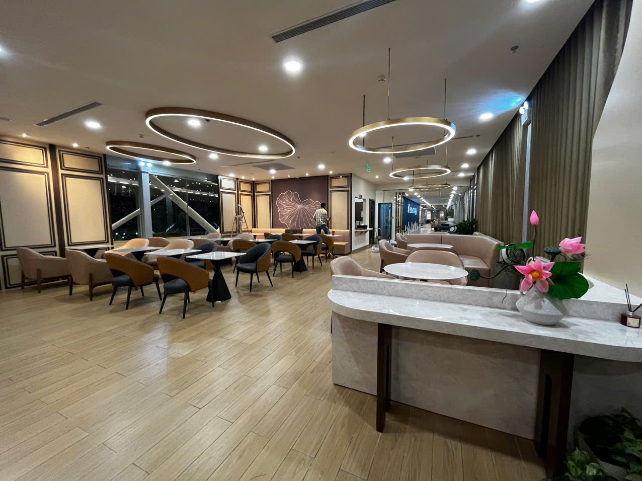 Thi công inox trang trí dự án nhà ga T3 Tân Sơn Nhất - ảnh chính