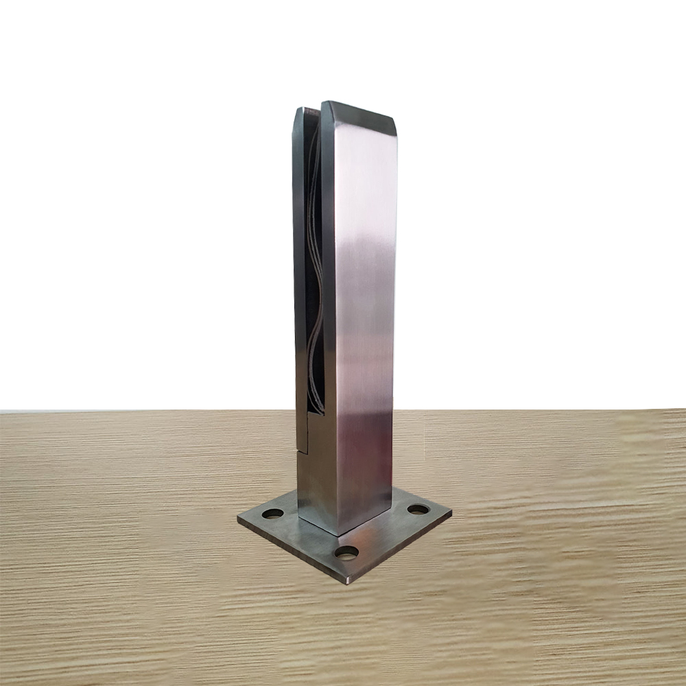 Lan can kính ngoài trời trụ inox 304 ban công